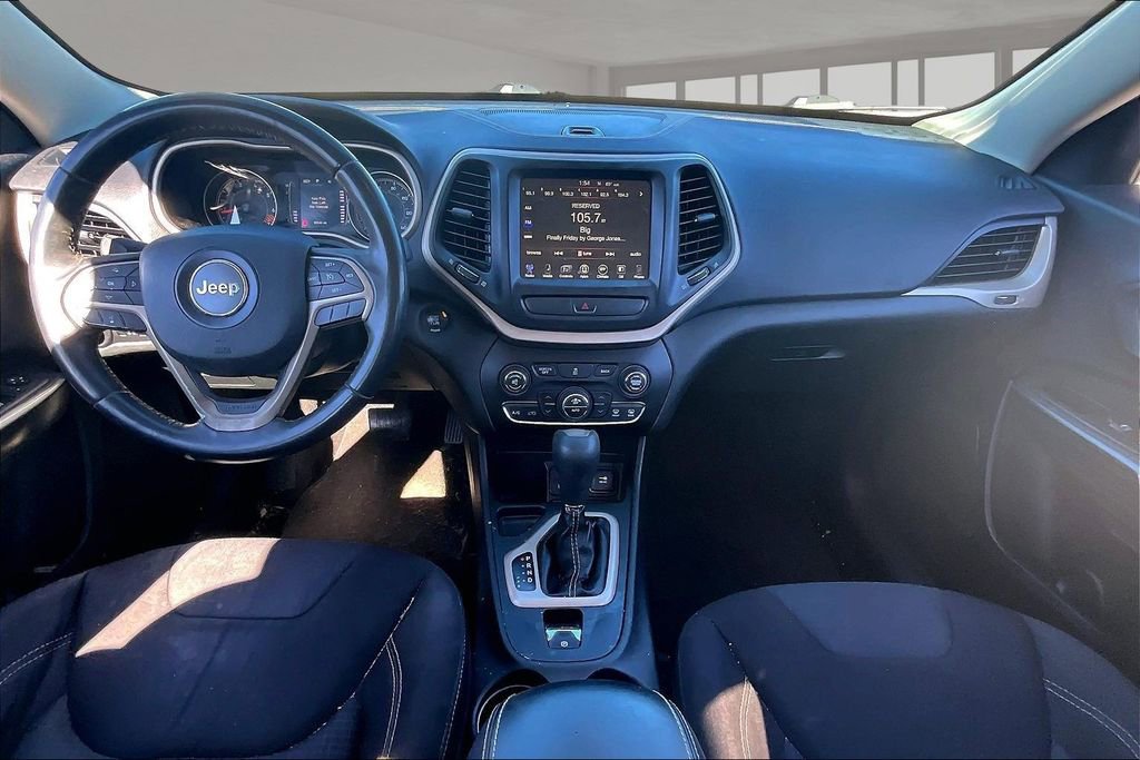 Used 2015 Jeep Cherokee Latitude w/ Comfort/Convenience Group image 7