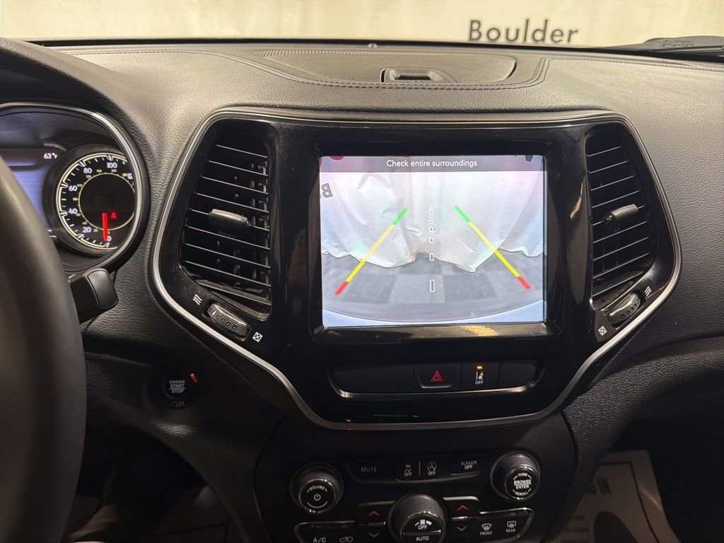 Used 2022 Jeep Cherokee Limited image 27