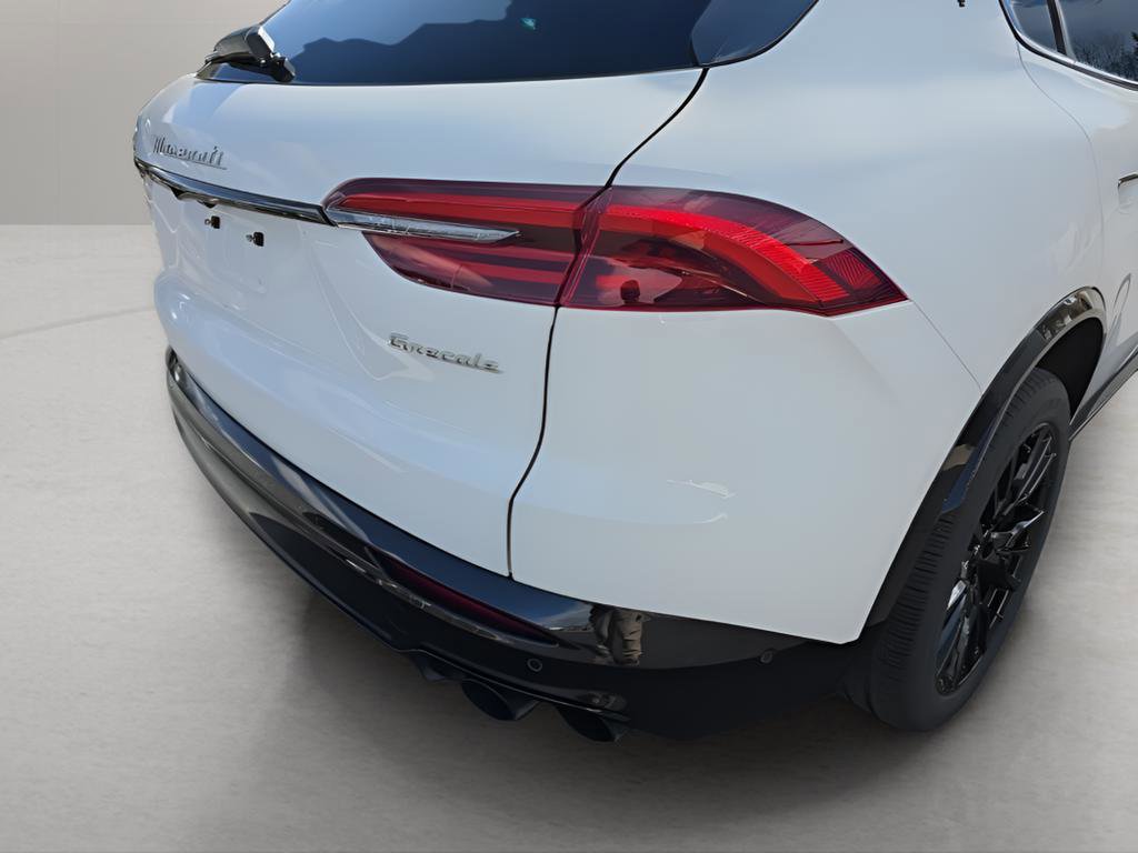 New 2025 Maserati Grecale Modena image 11