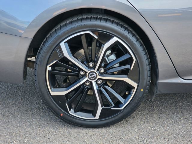 Used 2024 Nissan Altima 2.5 SR image 6