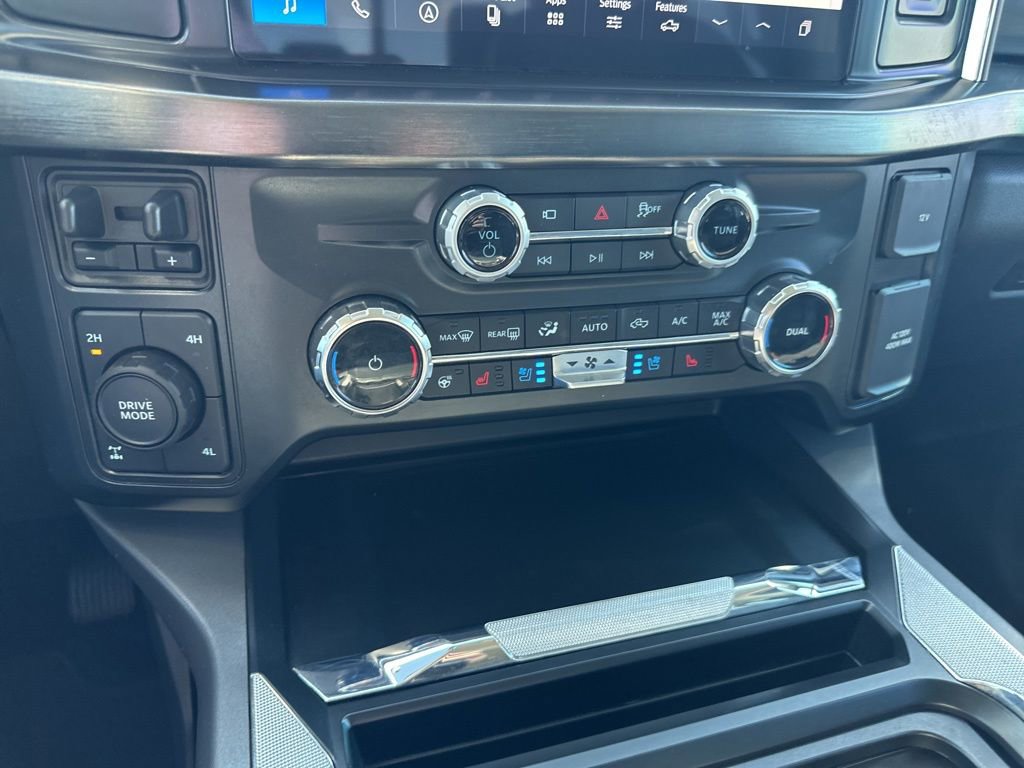 Used 2025 Ford F250 Lariat w/ Chrome Package AWD/4WD image 15