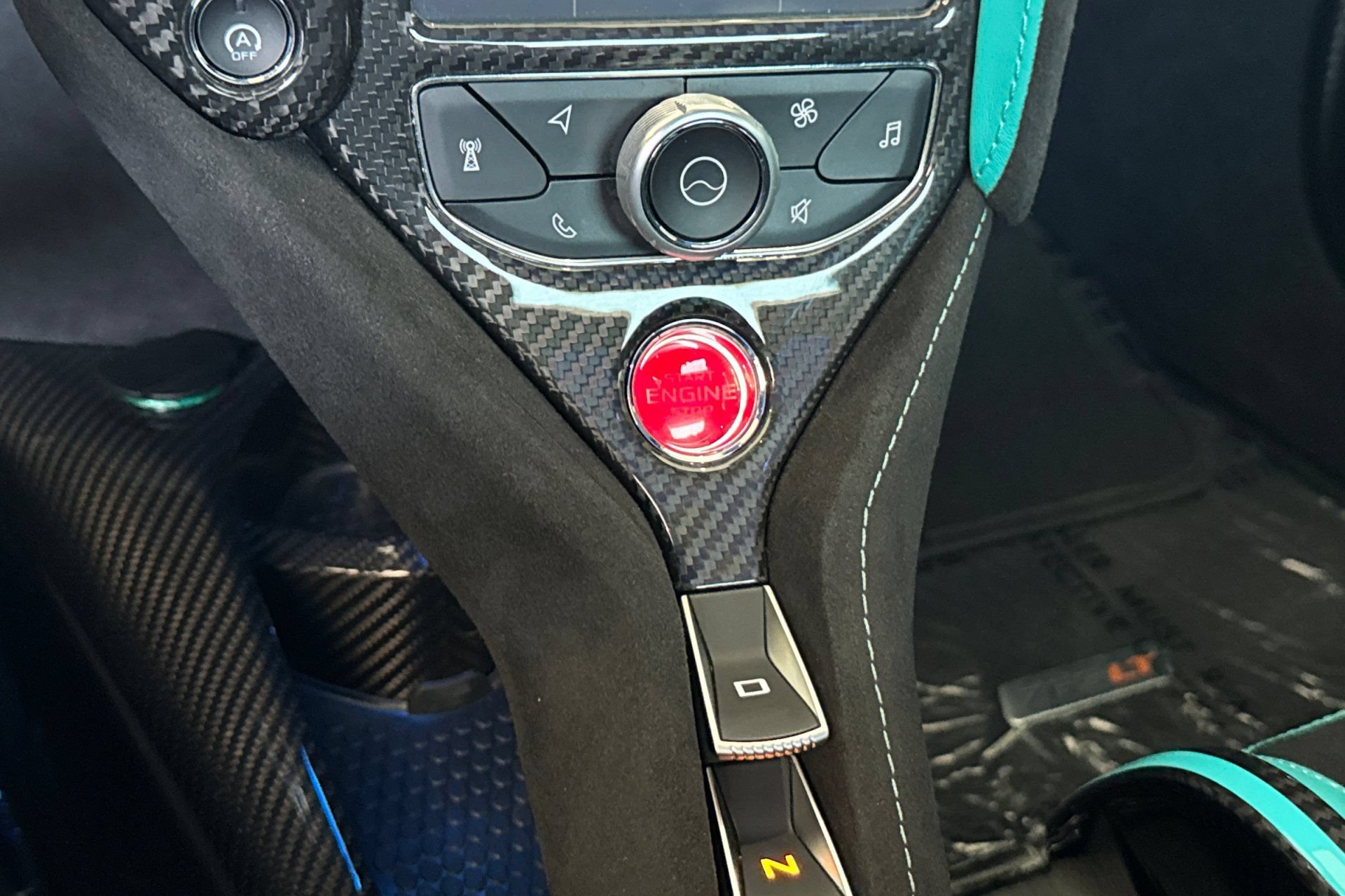 Used 2022 McLaren 765LT RWD image 24