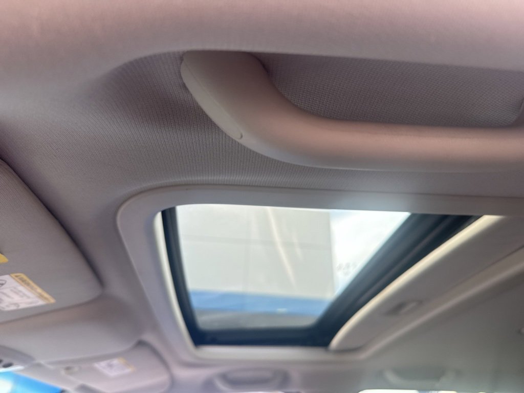 Used 2015 Jeep Compass High Altitude image 18