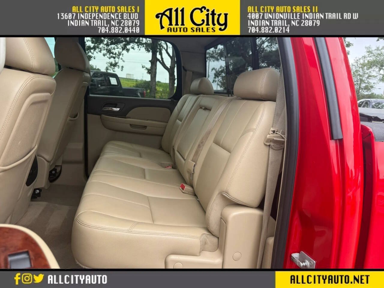 Used 2011 Chevrolet Silverado 1500 LTZ w/ LTZ Plus Package AWD/4WD image 26