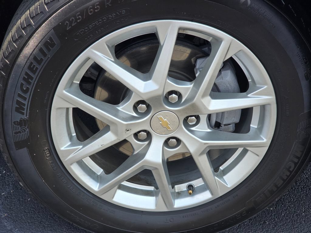 Used 2023 Chevrolet Equinox LT FWD image 11