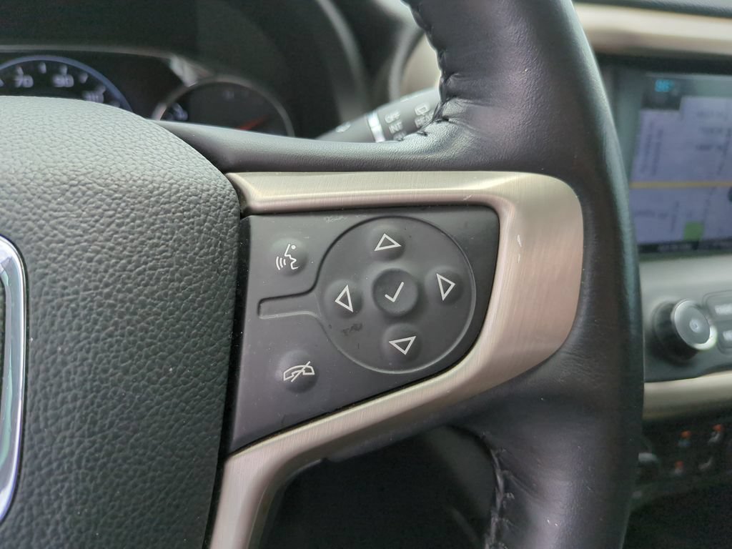 Used 2018 GMC Acadia Denali w/ Technology Package FWD image 27