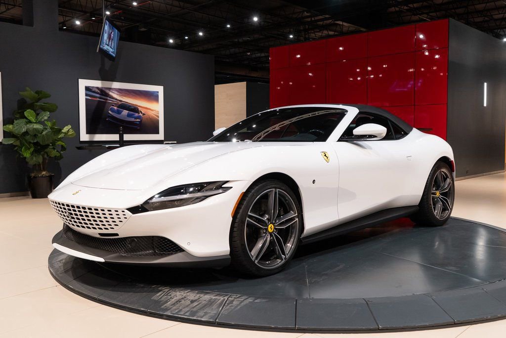 Used 2025 Ferrari Roma Spider image 44