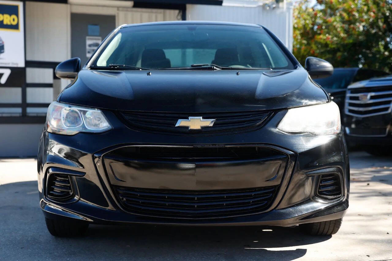 Used 2017 Chevrolet Sonic LT image 7