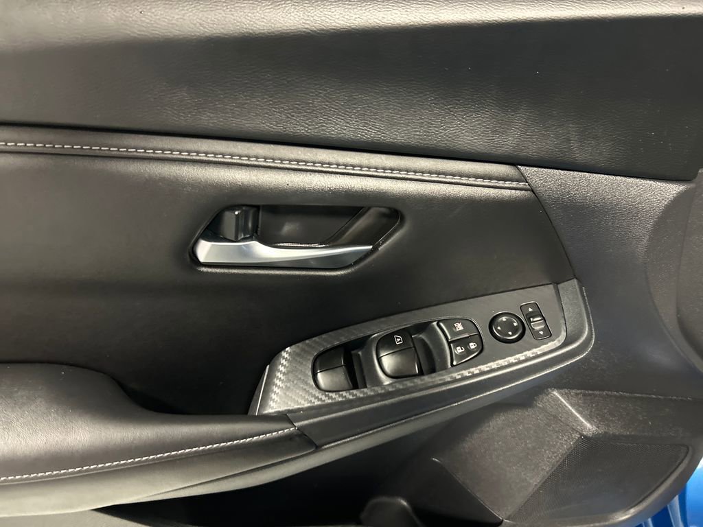 Used 2025 Nissan Sentra SV image 12