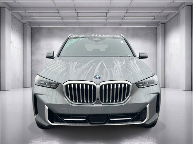 Used 2025 BMW X5 xDrive50e w/ Premium Package image 8