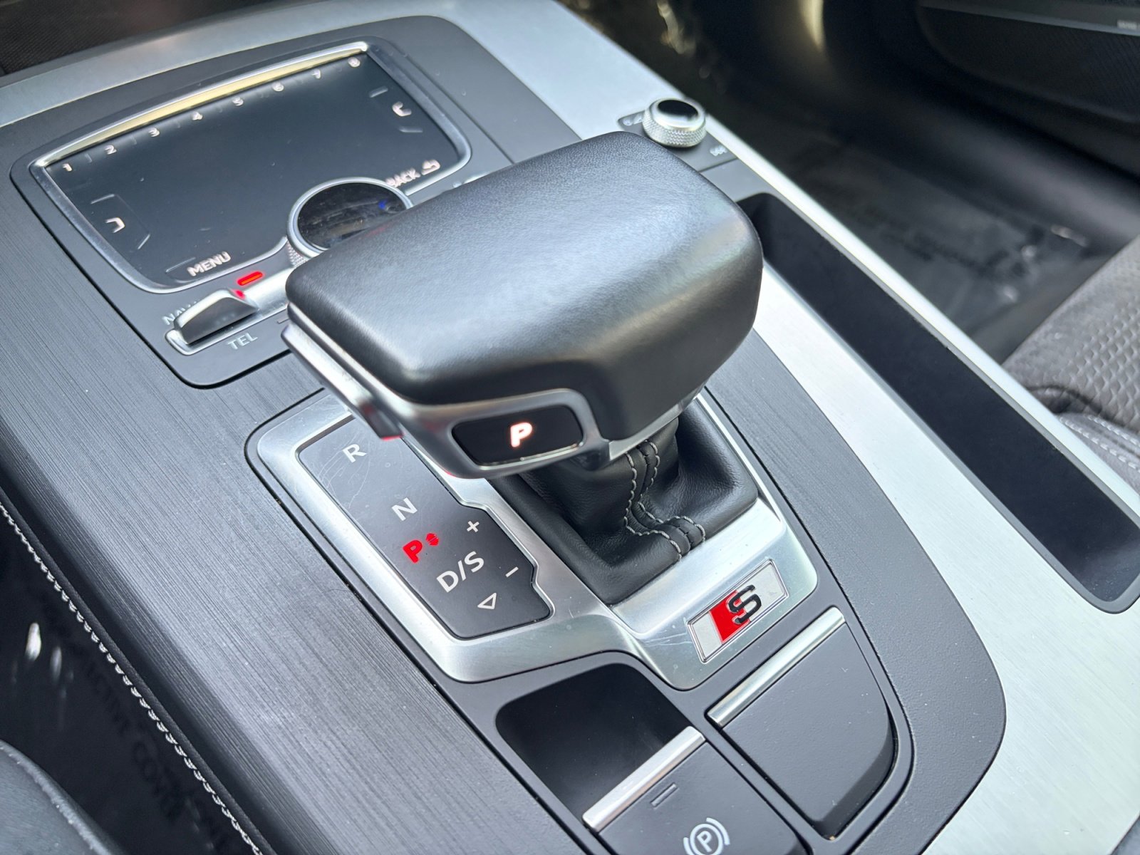 Used 2020 Audi SQ5 Premium Plus w/ Premium Plus Package image 17