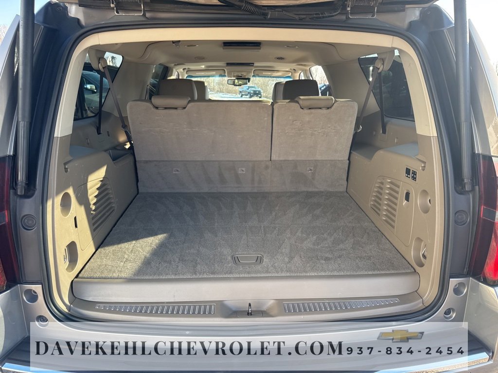Used 2017 Chevrolet Suburban Premier image 39