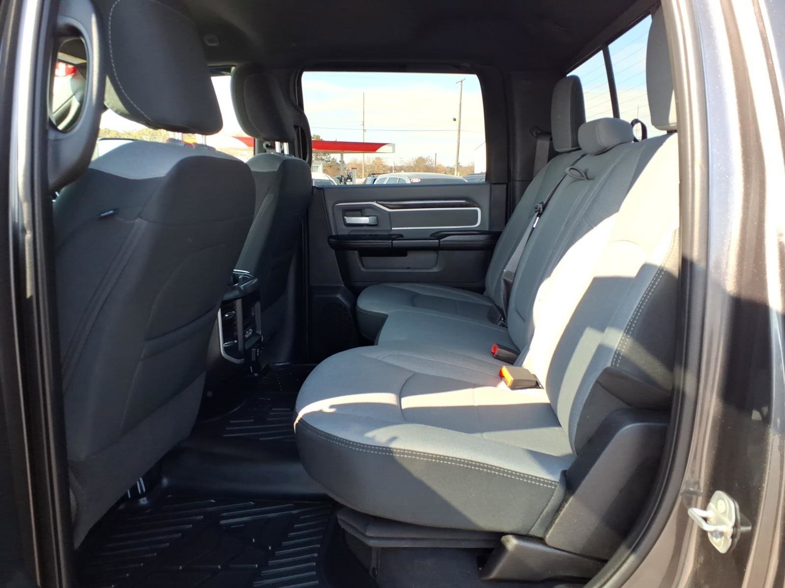 Used 2022 RAM 2500 Big Horn w/ Level B Equipment Group image 11