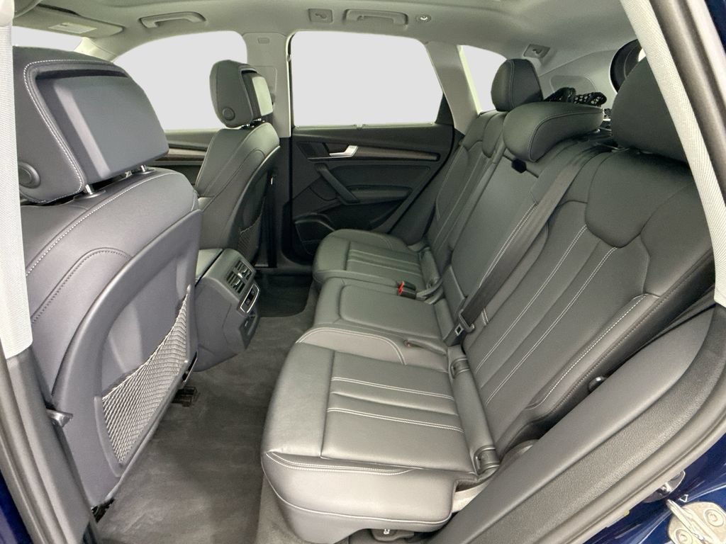 Certified 2025 Audi Q5 2.0T Premium Plus w/ Premium Plus Package AWD/4WD image 20