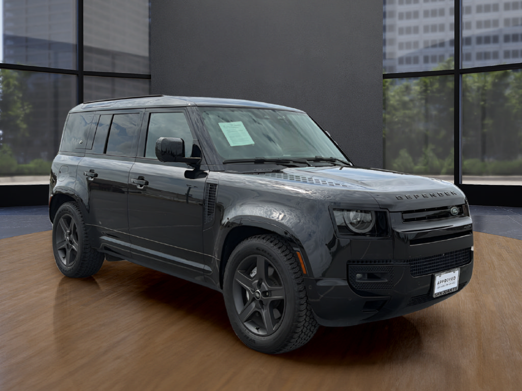 Certified 2024 Land Rover Defender 110 X-Dynamic SE AWD/4WD image 10