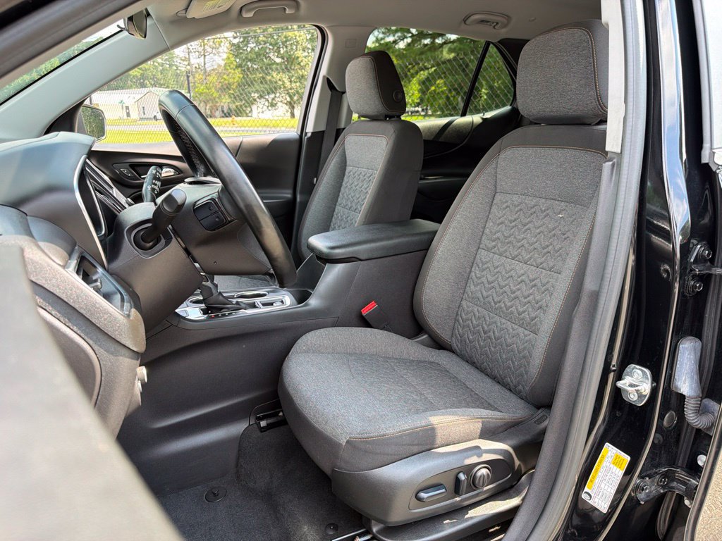 Used 2024 Chevrolet Equinox LT AWD/4WD image 22