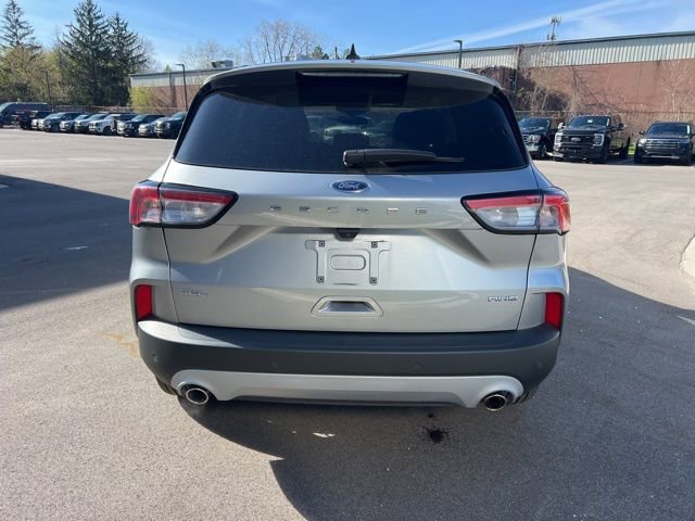 Used 2022 Ford Escape SEL AWD/4WD image 6