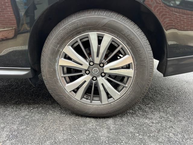 Used 2020 Nissan Pathfinder SL image 20