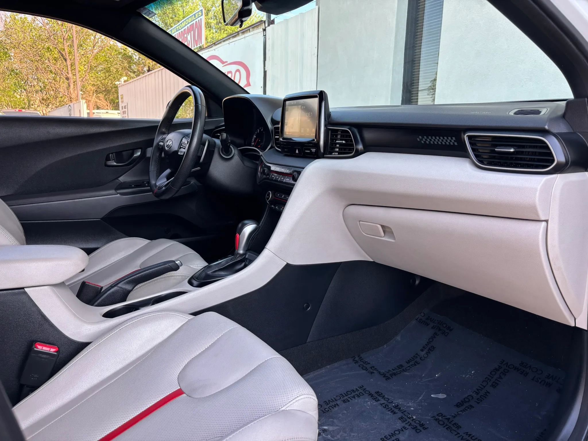 Used 2019 Hyundai Veloster Turbo Ultimate image 18