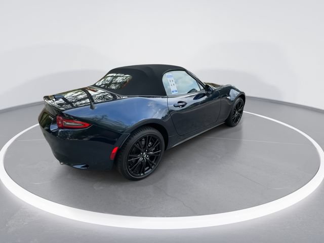 Certified 2025 MAZDA MX-5 Miata Club RWD image 8