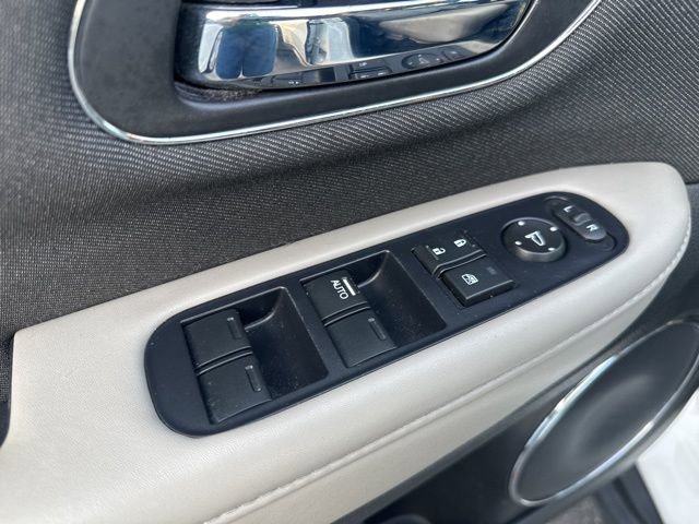 Used 2019 Honda HR-V EX image 12