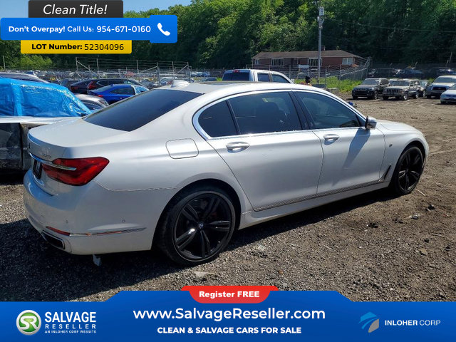 Used 2016 BMW 750i xDrive AWD/4WD image 4