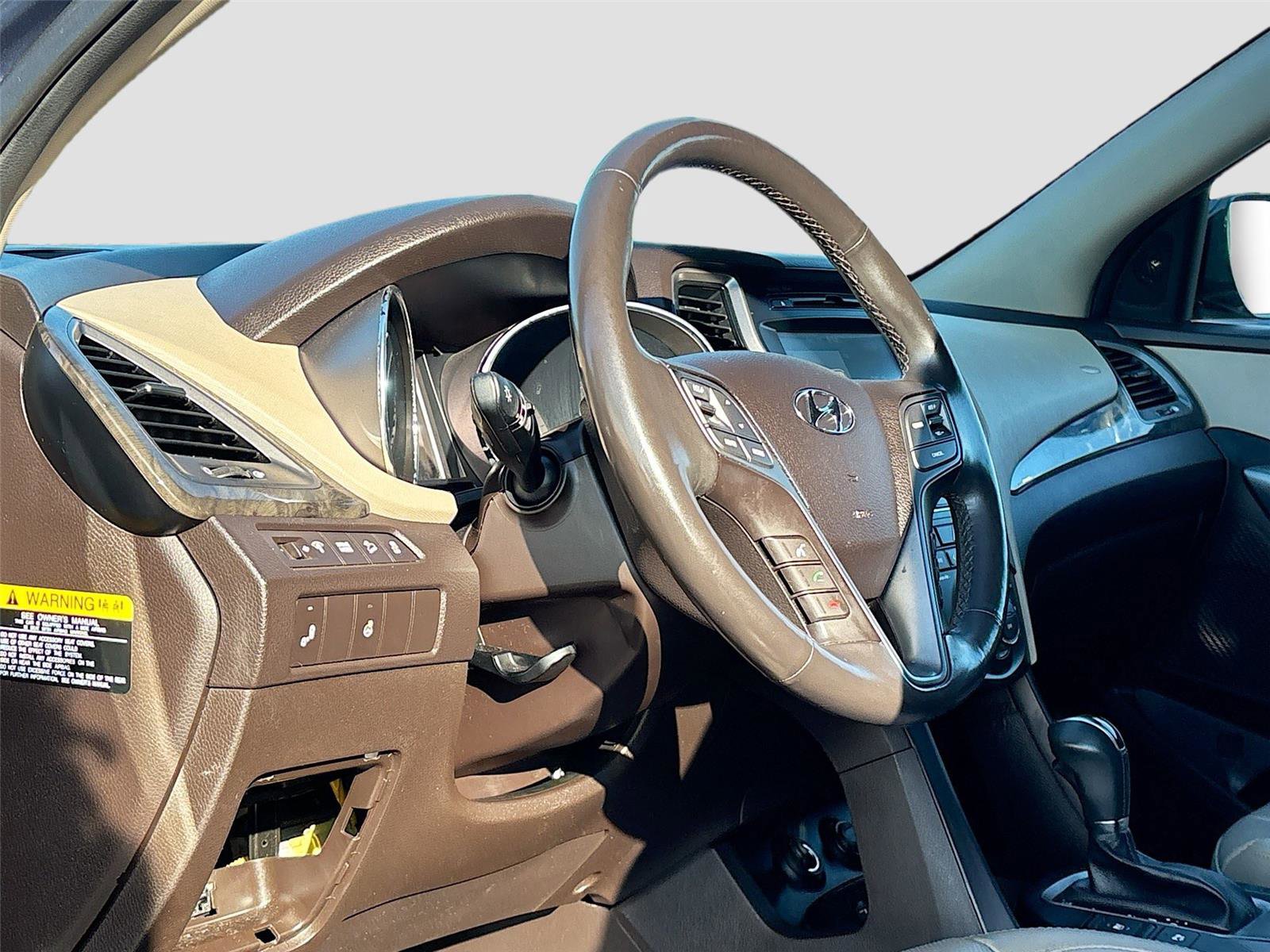 Used 2017 Hyundai Santa Fe Sport image 9