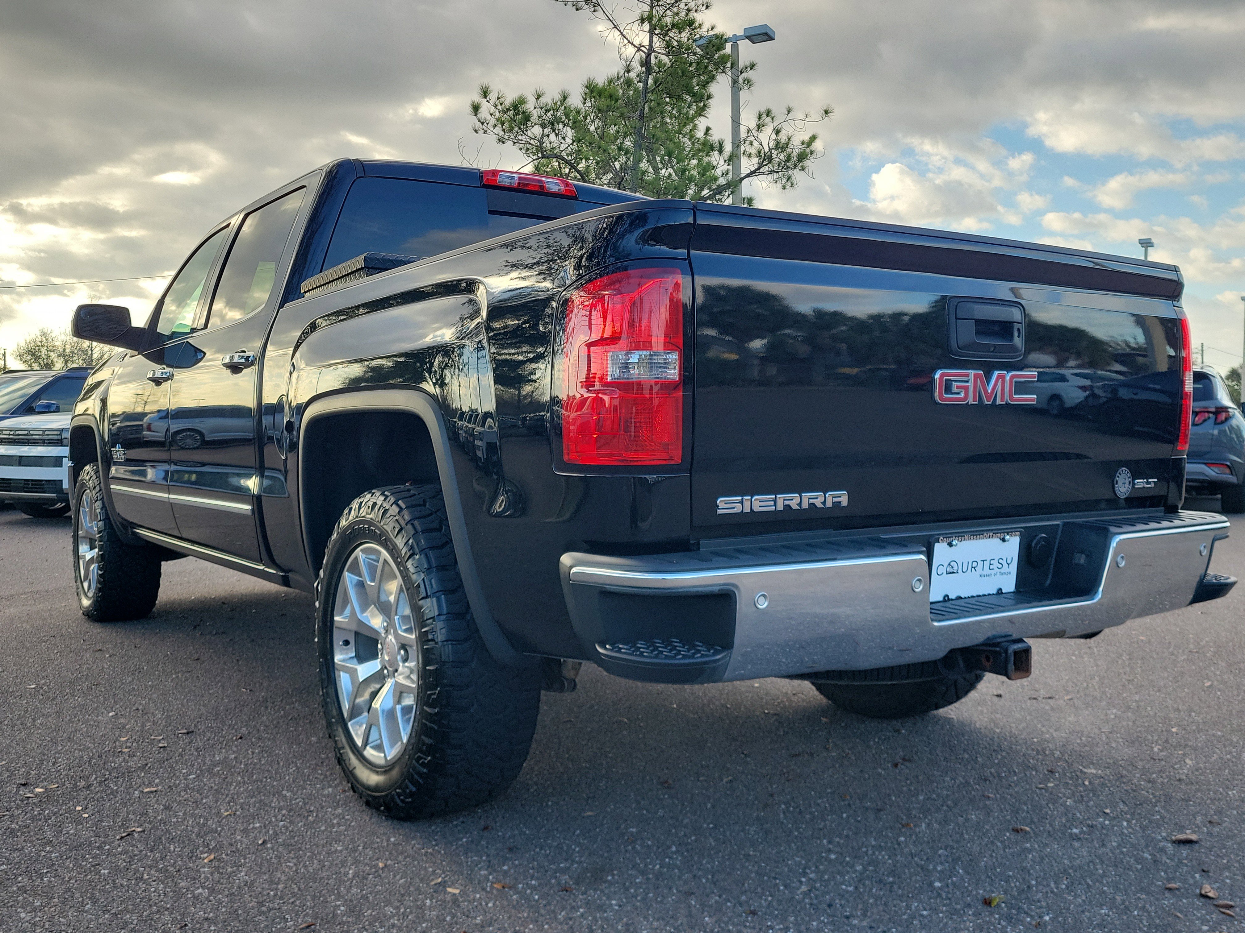 Used 2015 GMC Sierra 1500 SLT image 6
