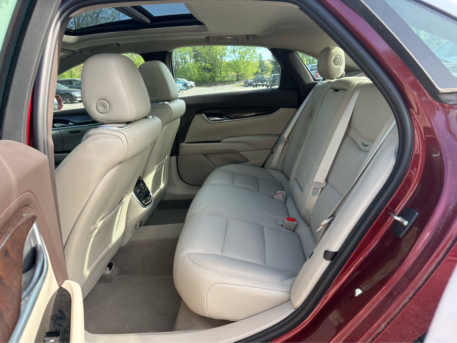 Used 2016 Cadillac XTS Premium w/ Driver Assist Package FWD image 24