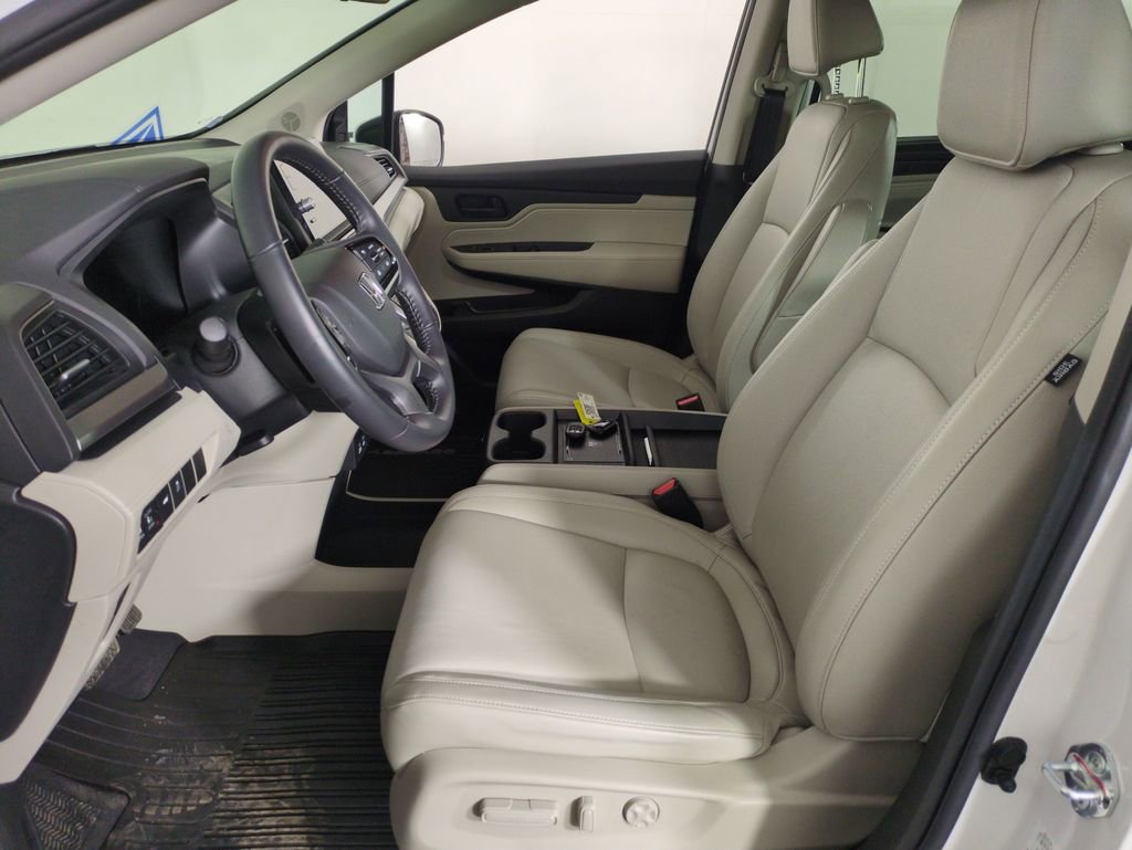 Certified 2025 Honda Odyssey EX-L image 13