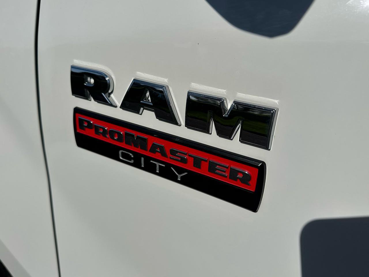 Used 2016 RAM ProMaster City Tradesman w/ Rear Back-up Camera Group FWD image 23