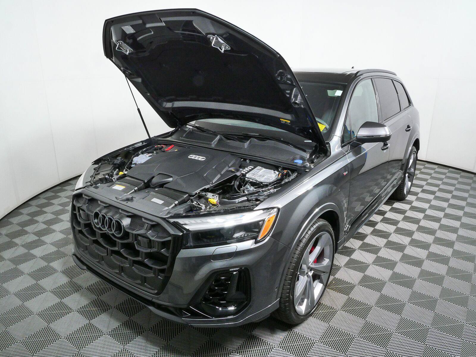 New 2026 Audi Q7 3.0T Prestige AWD/4WD image 36