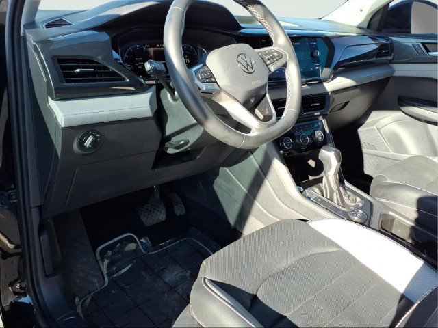 Certified 2023 Volkswagen Taos SEL image 14