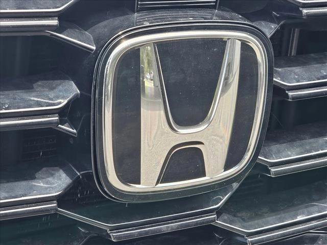 Used 2023 Honda Pilot Touring image 5