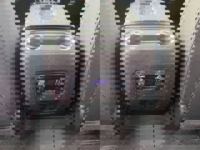 Certified 2021 Chevrolet Suburban LT image 21