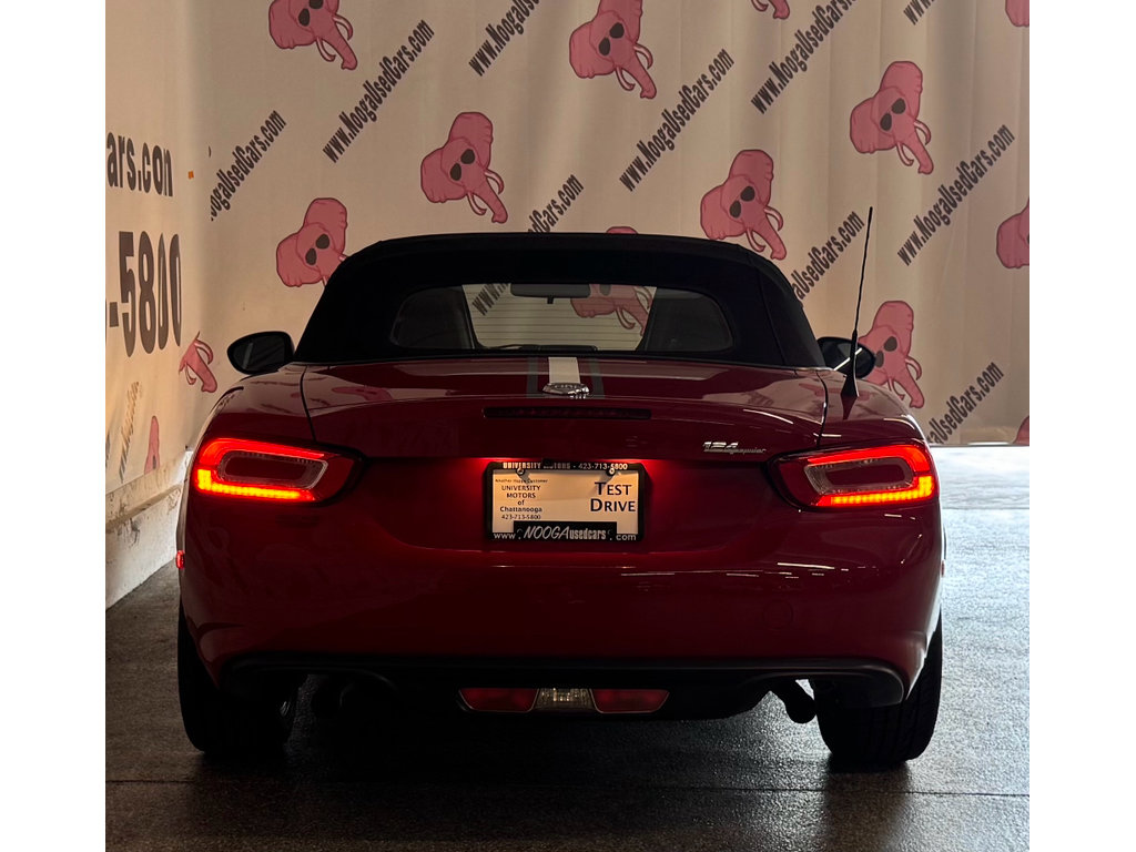 Used 2019 FIAT 124 Spider Classica RWD image 12