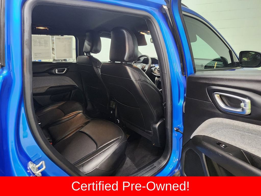 Used 2024 Jeep Compass Latitude image 29