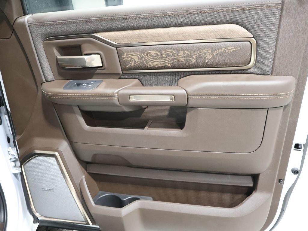 New 2026 RAM 3500 Longhorn image 15