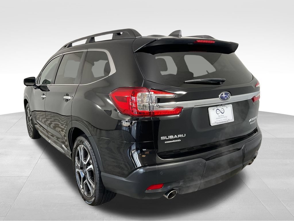 Used 2023 Subaru Ascent Touring AWD/4WD image 7