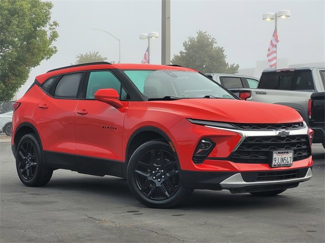 Used 2023 Chevrolet Blazer LT w/ Convenience Package image 2
