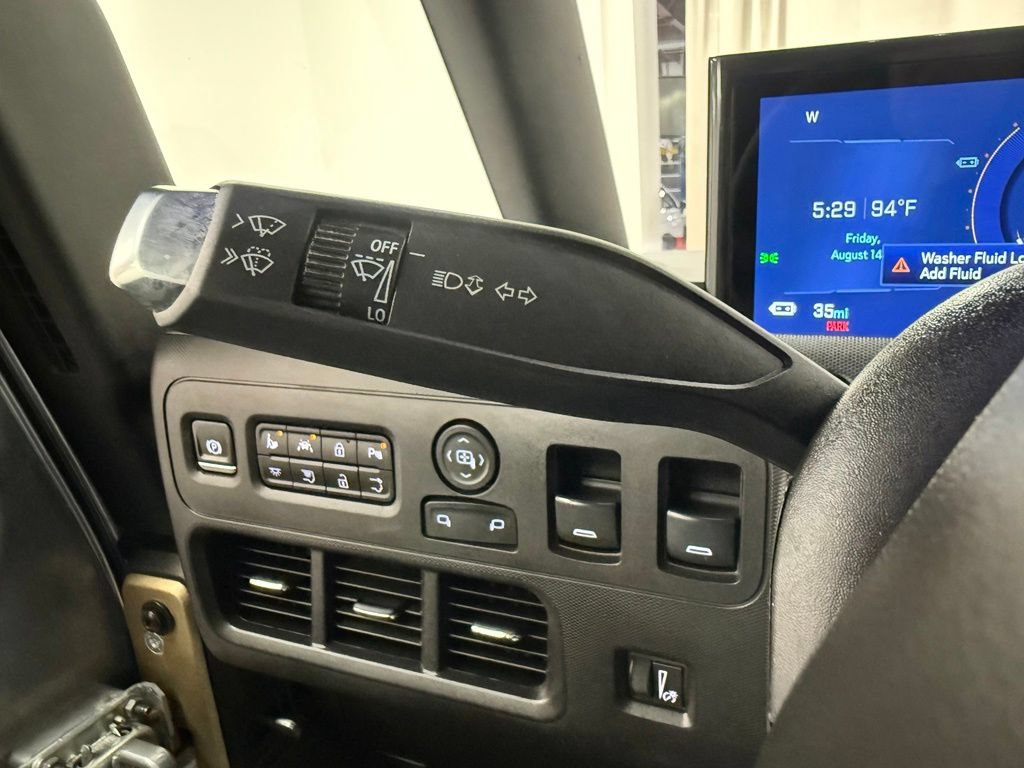 Used 2024 Chevrolet Brightdrop 600 w/ Commercial Equipment Package AWD/4WD image 16