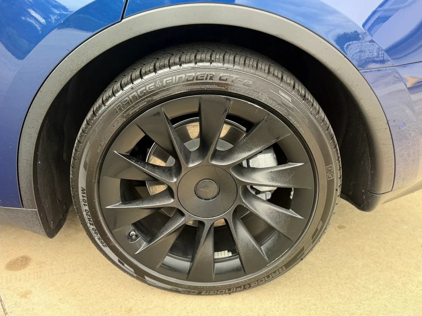 Used 2022 Tesla Model Y Long Range AWD/4WD image 12