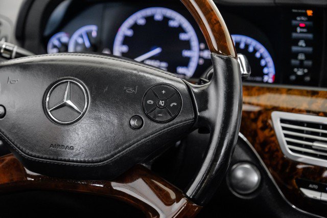 Used 2013 Mercedes-Benz S 550 image 17