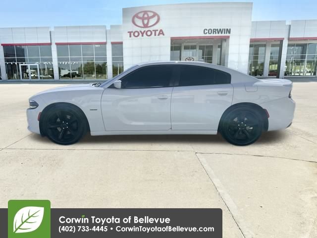 Used 2018 Dodge Charger R/T image 2