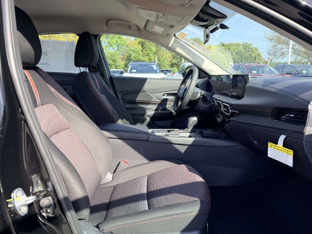 New 2027 Nissan Sentra SR w/ Floor Mat Package FWD image 10