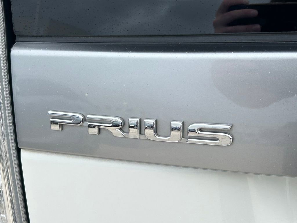 Used 2014 Toyota Prius Plug-In Hybrid FWD image 12