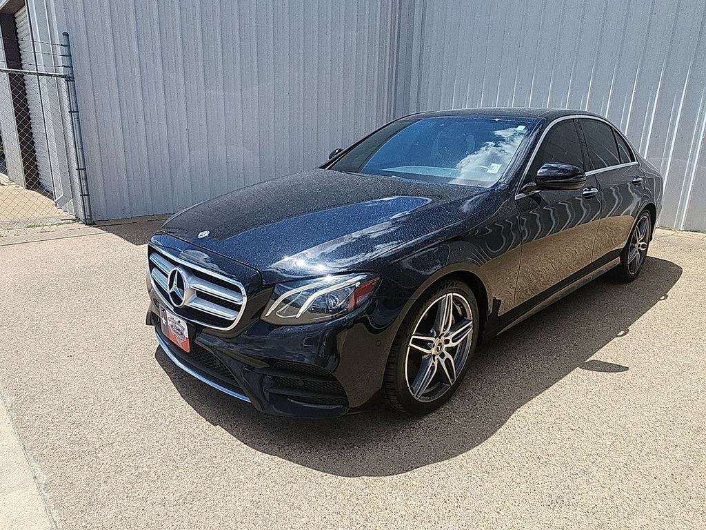 Used 2018 Mercedes-Benz E 300 image 4