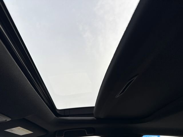 Used 2022 Honda Civic Sport Touring image 7