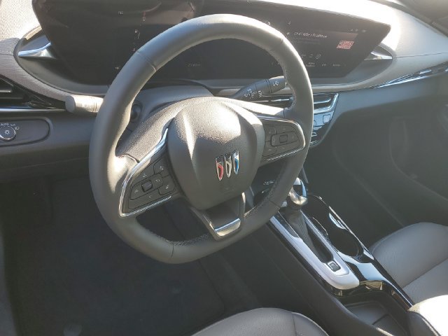 Certified 2024 Buick Envista Avenir FWD image 18