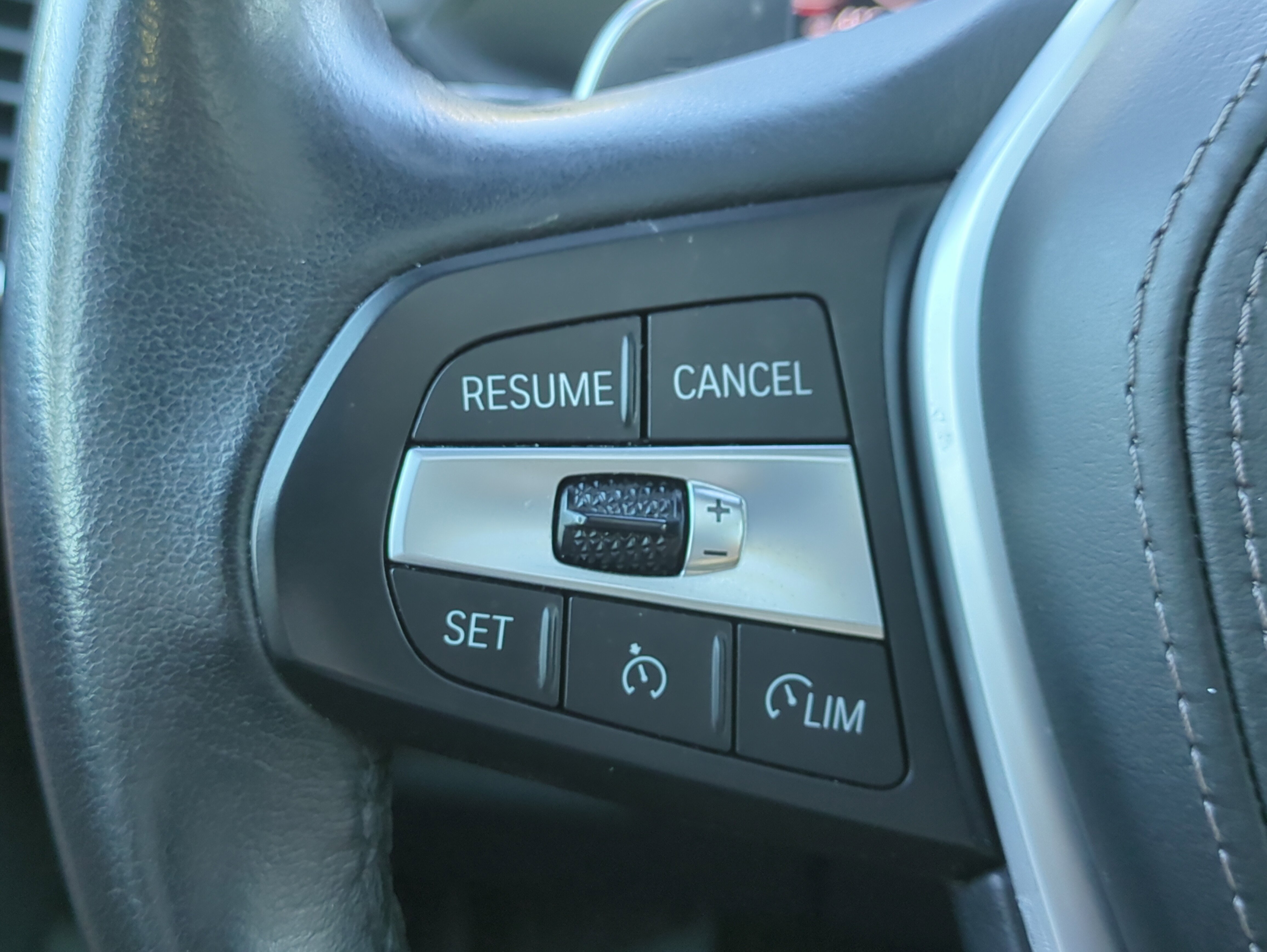 Used 2023 BMW X5 sDrive40i image 28